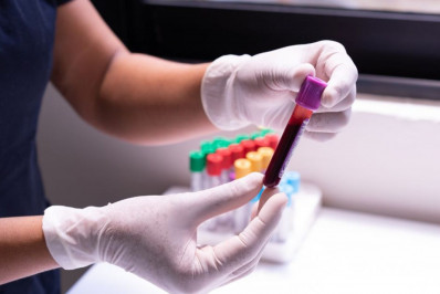 Exames de sangue permitem compreender e prevenir abortos espontâneos, diz estudo