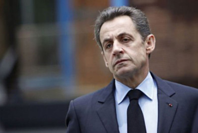 Após condenação, ex-presidente da França precisará usar tornozeleira eletrônica