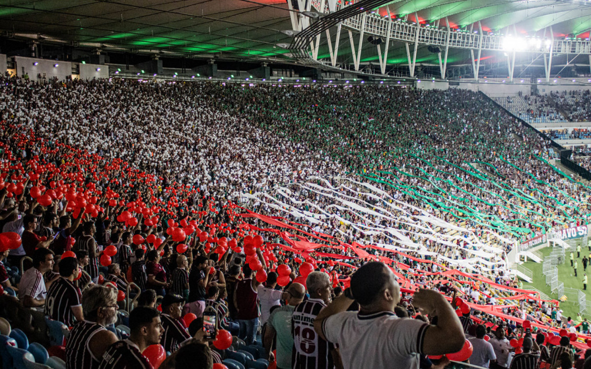 Fluminense foi multado pela segunda vez por uso de sinalizadores na Libertadores