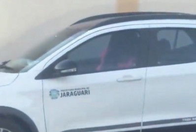 Primo de Luan Santana é exonerado de cargo público no MS após ser visto aos beijos em carro de prefeitura