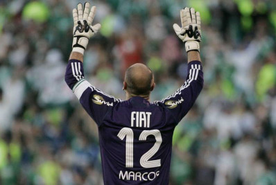 Ídolo do Palmeiras critica pênalti assinalado contra o Fortaleza na Copa do Brasil: 'Dá até vergonha'