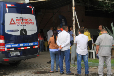 Maio Amarelo orienta rodoviários em campanha de conscientização