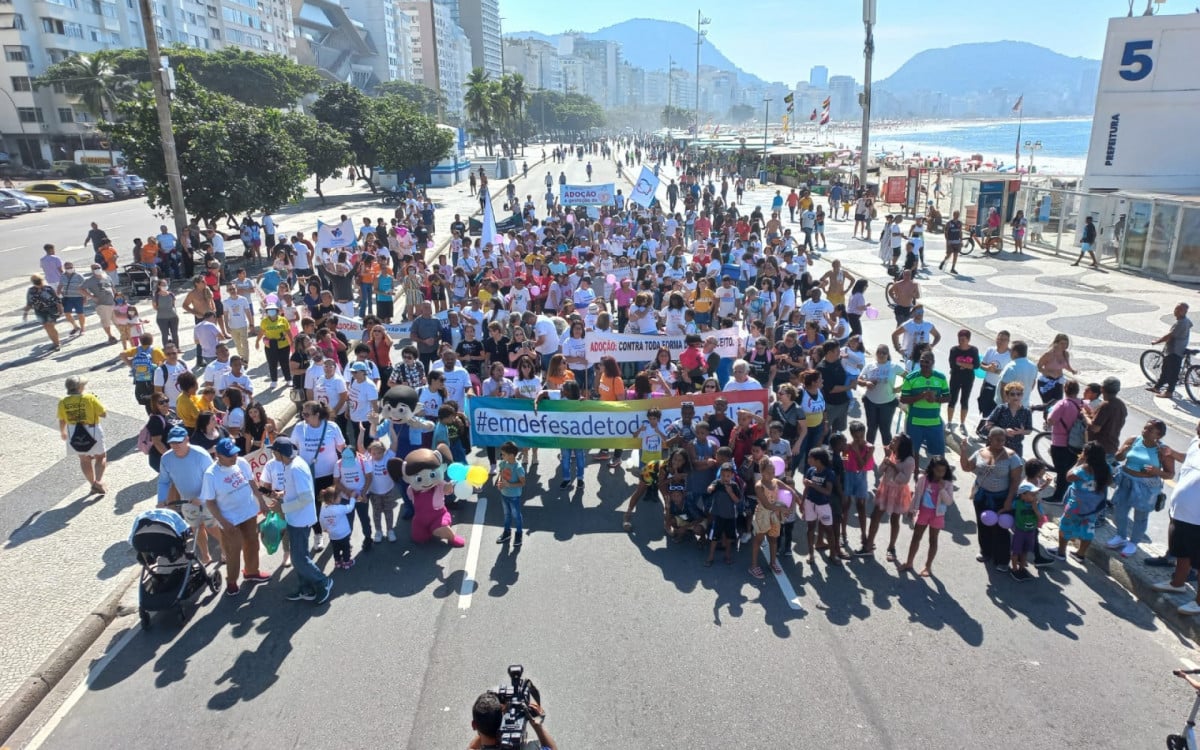 Caminhada antecede o Dia Nacional da Adoção, que é comemorado todo 25 de maio - Divulgação