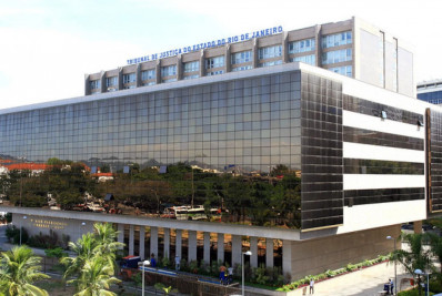 Homem é condenado por tentar matar a companheira com um pedaço de madeira