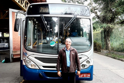 Motorista da Turp Transporte interrompe viagem para socorrer passageira