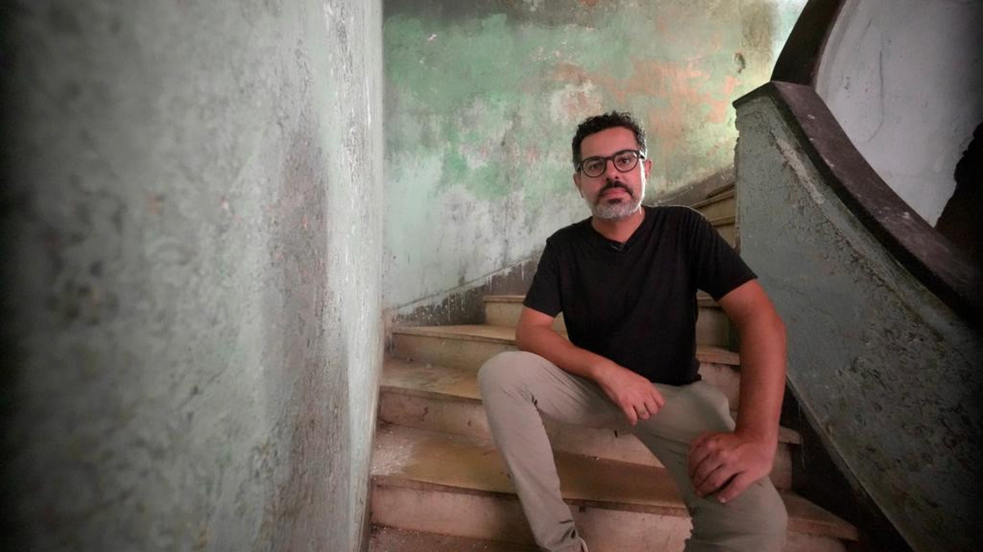 Chico Regueira estreia a série 'Ocupações' no 'RJ2' - Globo/ Divulgação