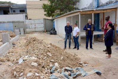 Rodrigo Drable confere obras no Colégio Joaquim Rodrigues Peixoto Junior