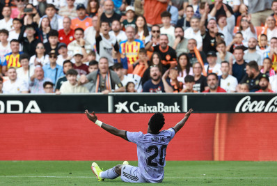 Patrocinadora do Valencia condena ataques racistas a Vini Jr