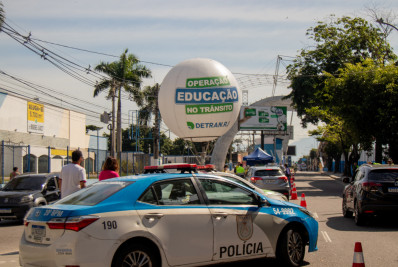 Blitz Educativa junto com o Detran-RJ é realizada em Nilópolis