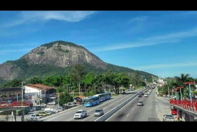 Motorista atropela dois cavalos em Inoã