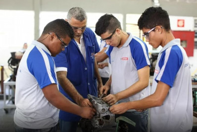 São Pedro segue com inscrições abertas para cursos de operador de computador, pedreiro de alvenaria e vedação