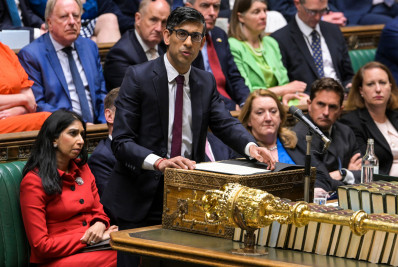 Reino Unido anuncia reformas no visto estudantil para reduzir imigração