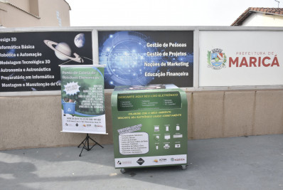 Prefeitura de Maricá entrega 60 computadores para escolas públicas e anuncia 1.000 vagas para cursos gratuitos