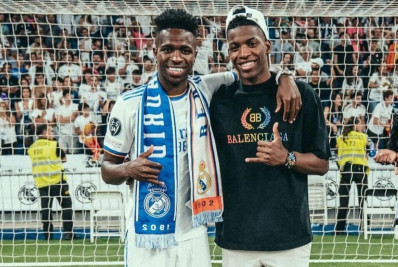 Irmão de Vini Jr desabafa após racismo contra jogador: 'Não estamos bem'