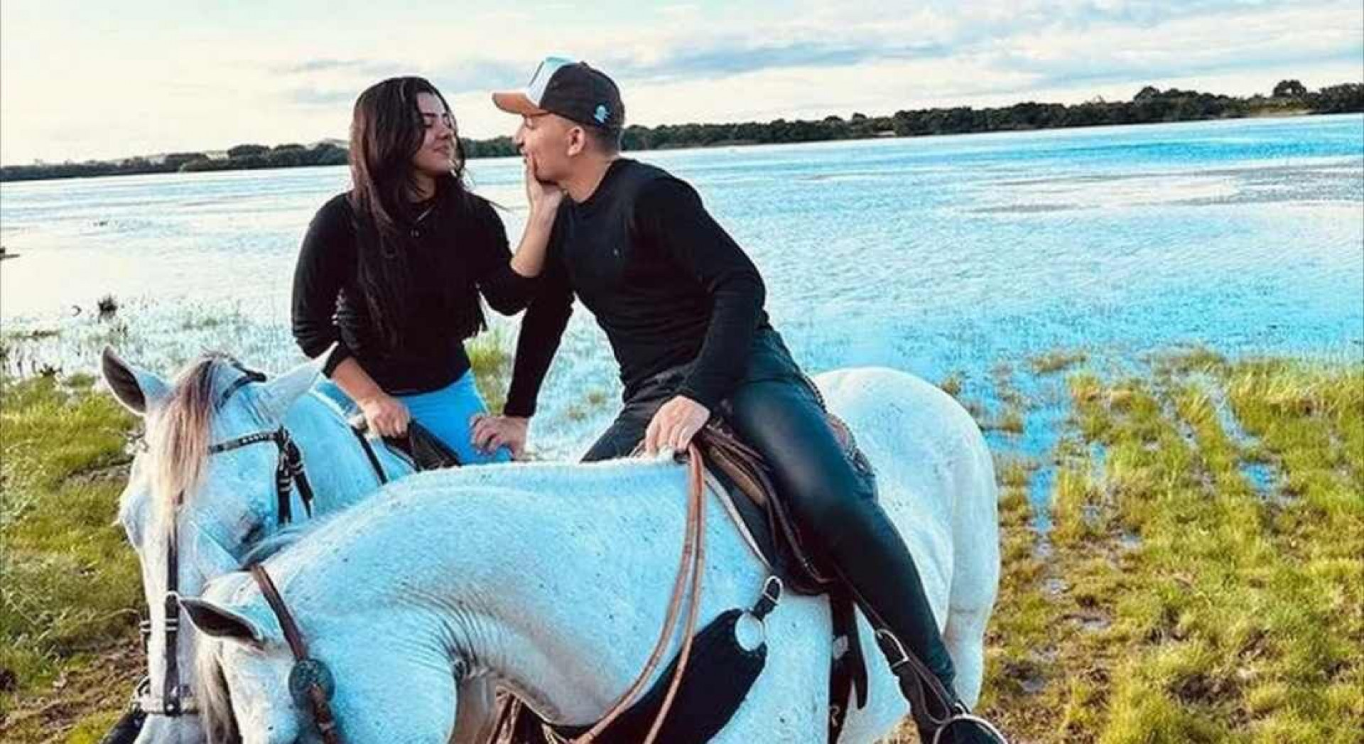 Joao Gomes reata casamento com Ary Mirelle - Foto reprodução Internet