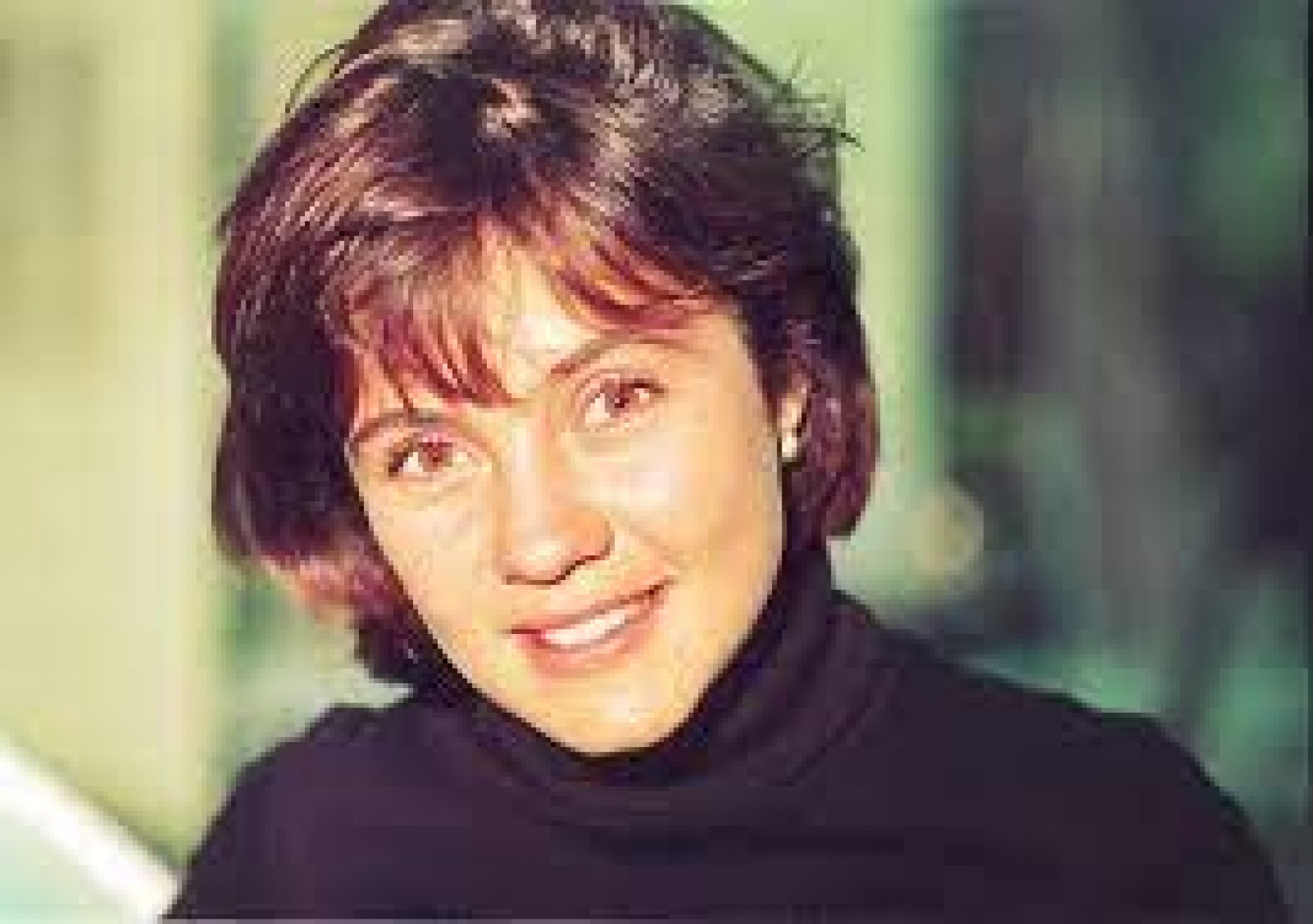 Klara Castanho está cotada para viver personagem de Adriana Esteves em Renascer - Foto reprodução Internet