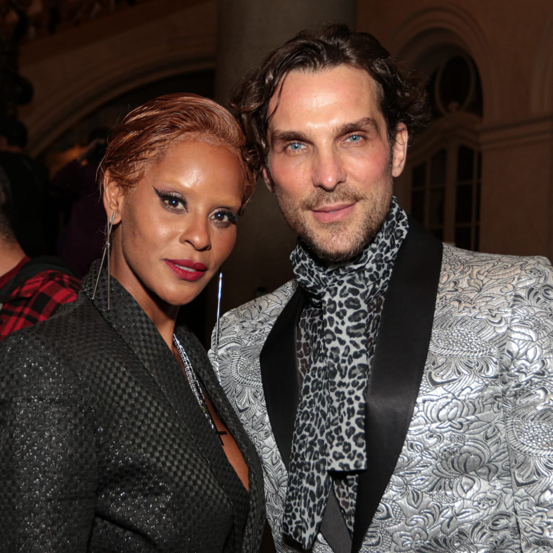 Aline Wirley e o marido, Igor Rickili, na abertura da São Paulo Fashion Week - Van Campos / AgNews