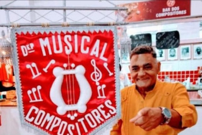 Compositor do Salgueiro morto após ser atacado por cão da raça pitbull é enterrado no Caju