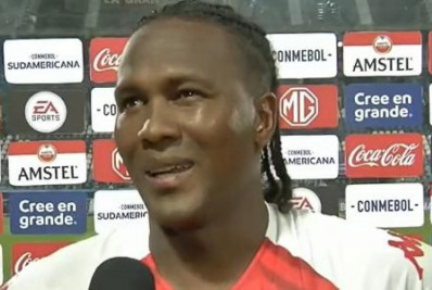 Jogador denuncia ataques racistas em jogo da Sul-Americana na Argentina