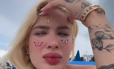 Priscila Fantin escolhe desenho inusitado para nova tatuagem, Celebridades