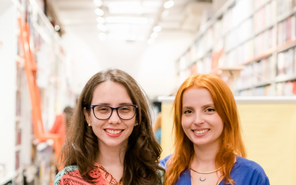Priscila Branco e Bianca Garcia, idealizadoras da editora independente Macabéa, que publica apenas livros escritos por mulheres - Beatriz Menezes