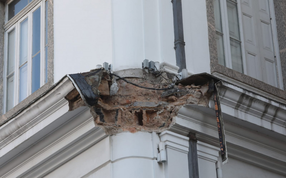 Equipe de engenharia e manuten&ccedil;&atilde;o foi acionada para avaliar os danos