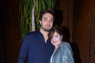 Gkay vai à festa de aniversário de Simone Mendes com o novo namorado