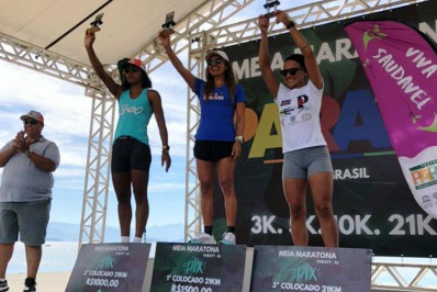 Solange Mariano vence a Meia Maratona de Paraty
