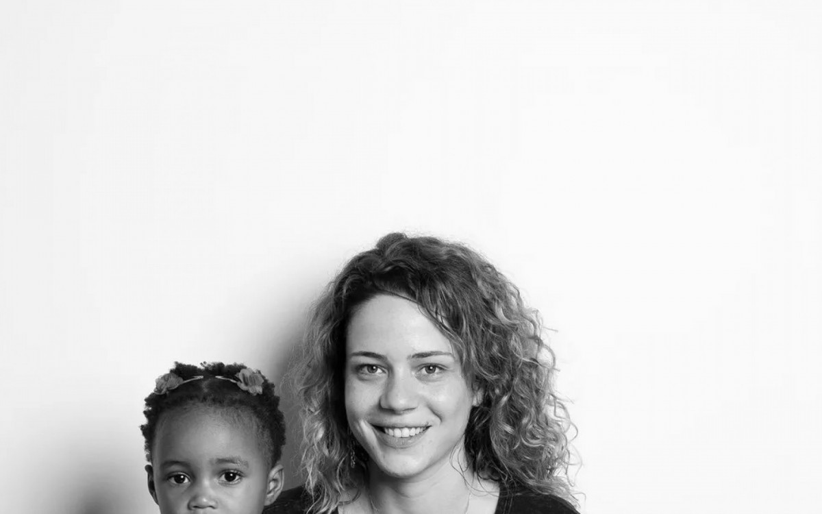 Leandra Leal e a filha, J&uacute;lia