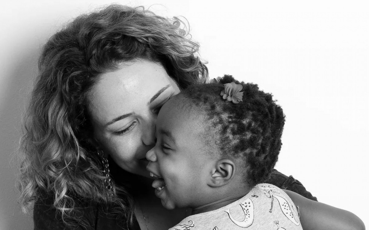 Leandra Leal e a filha, J&uacute;lia