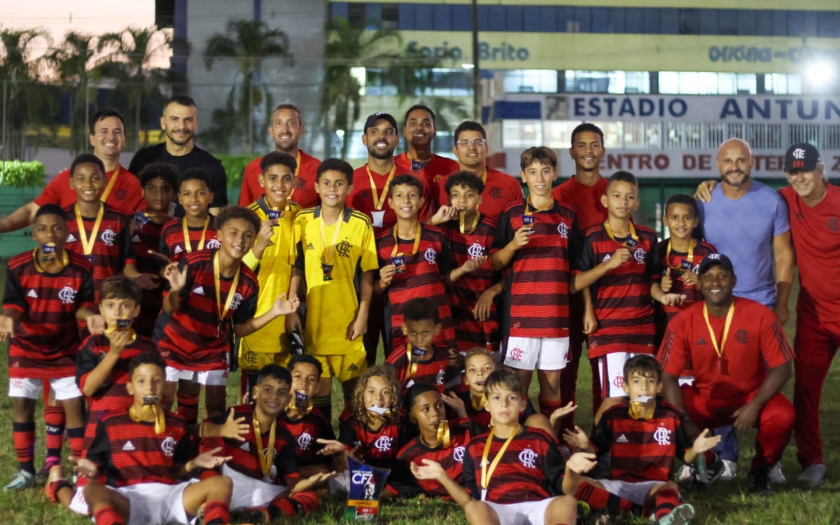 Garotos do Ninho! Com 13 jogadores, Flamengo é o clube que mais