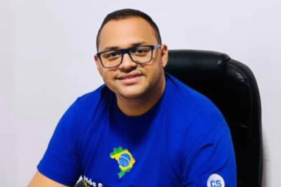 Ex-assessor legislativo morto a tiros é sepultado no Rio