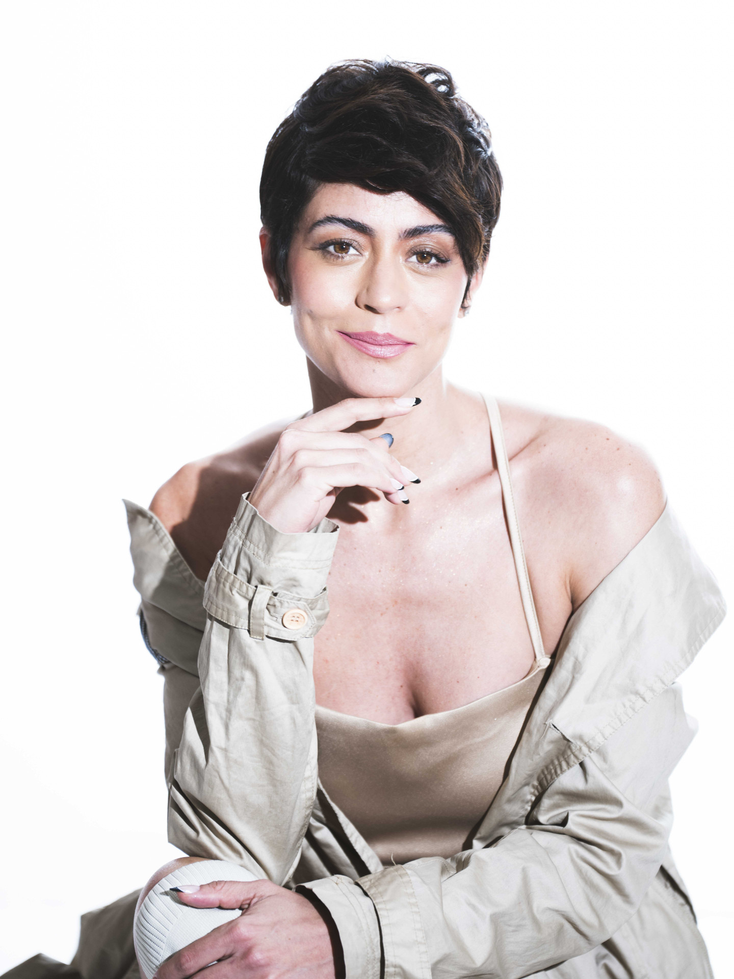 Carol Castro estará em dose dupla na TV Globo com a reprise de 'Mulheres Apaixonadas' e sua chegada à trama de 'Amor Perfeito' - Vinícius Mochizuki