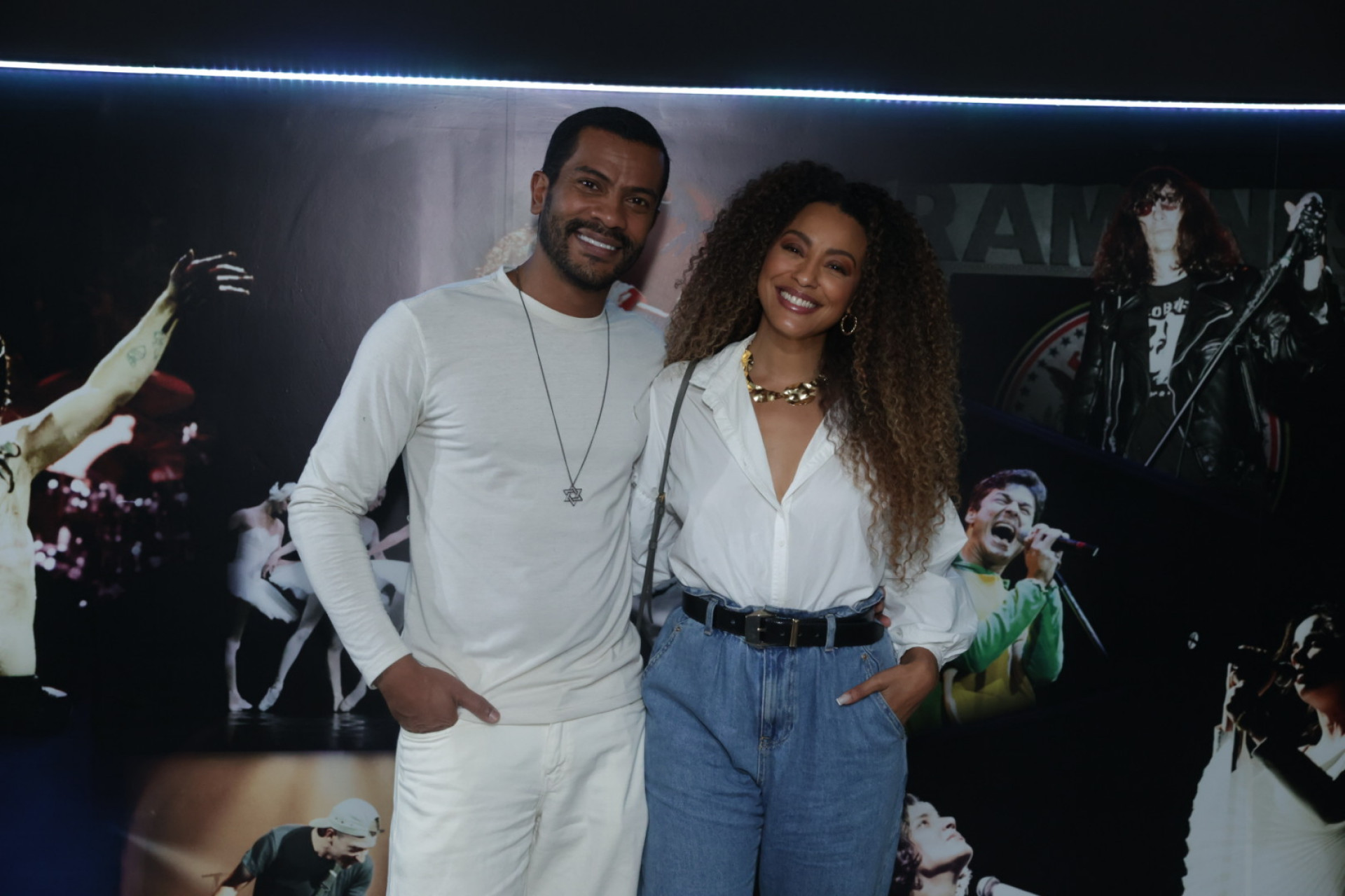 Samuel de Assis e Sheron Menezzes -   Agnews