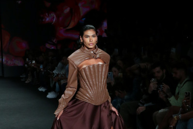 Pocah, Jonathan Azevedo e mais famosos desfilam no SPFW 2023