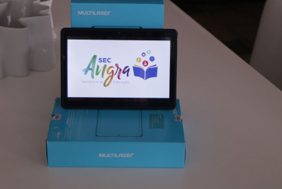 Tablets entregues a alunos de Angra não poderão acessar sites adultos
