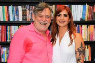 Filha trans de José de Abreu consegue novo emprego fora do Brasil e ator comemora