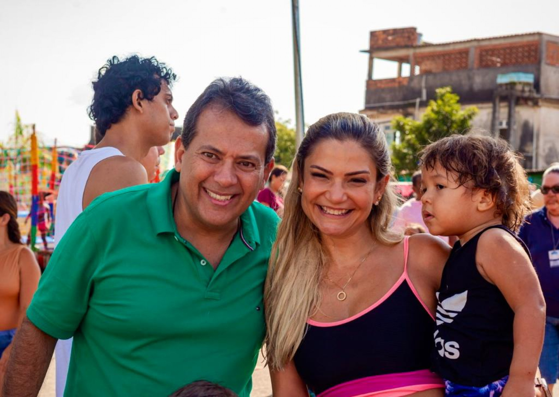 O deputado federal Ricardo Abr&atilde;o e a vice-prefeita Fl&aacute;via Duarte marcaram presen&ccedil;a no evento - Felipe Soares / PMN