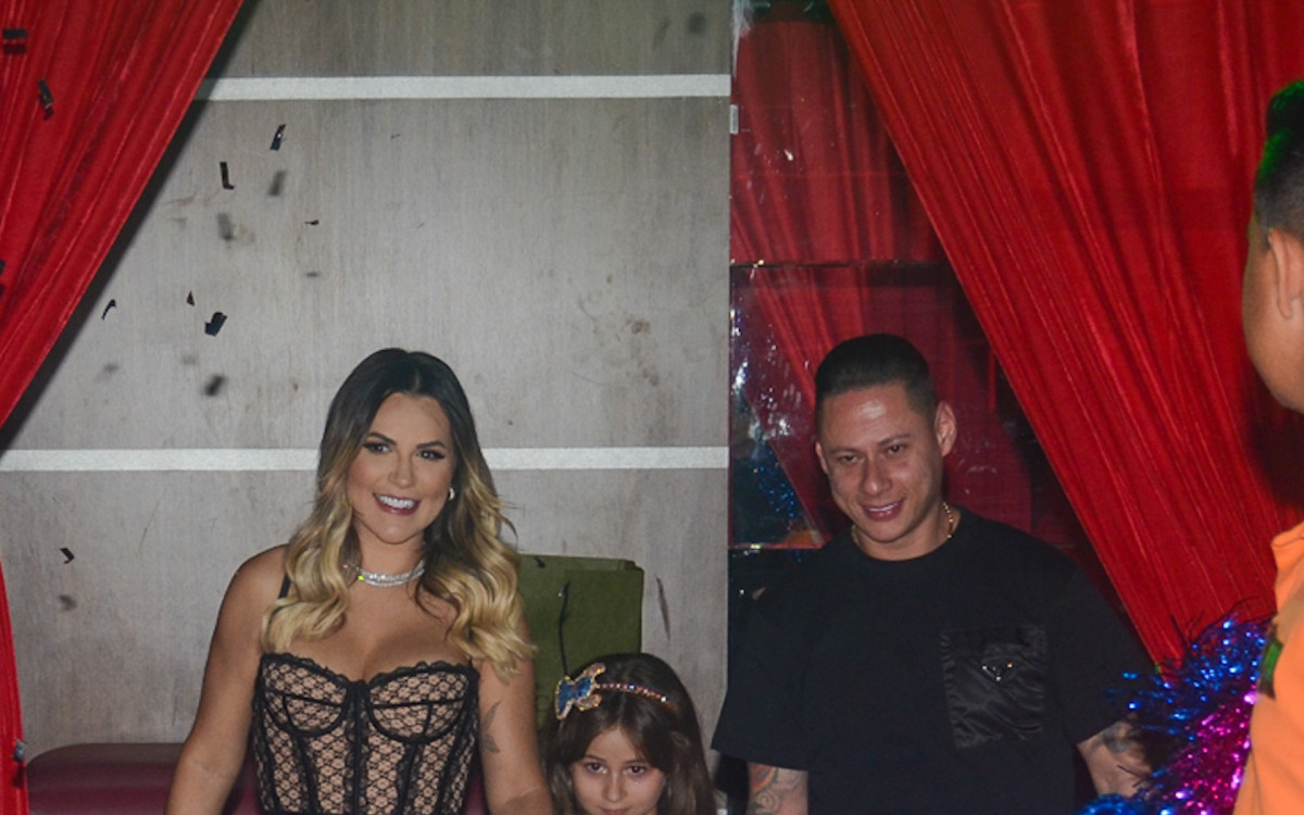 Deolane Bezerra comemora anivers&aacute;rio da filha com fest&atilde;o em S&atilde;o Paulo
