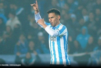 Tempo de contrato, bonificação, metas e valor de luvas: os detalhes da oferta do Botafogo recusada por Matias Rojas, que negocia com o Corinthians