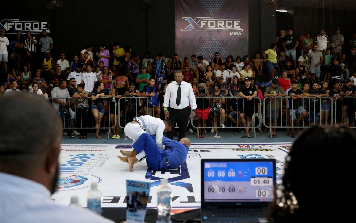 X Force reúne atletas em dia de competições do Jiu-Jitsu