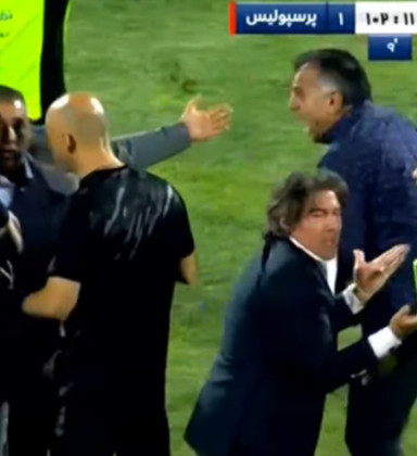 Ex-treinador do Vasco, Ricardo Sá Pinto é expulso no campeonato iraniano e  causa confusão em campo; veja vídeo - Vasco - Extra Online