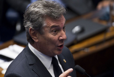 STF fixa pena de Collor em 8 anos e 10 meses de prisão em regime fechado