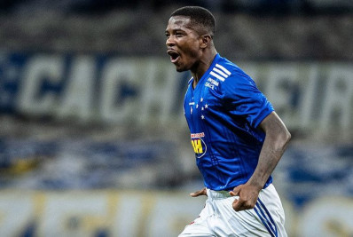 Fluminense faz sondagem por ex-zagueiro do Cruzeiro que atua na segunda divisão japonesa