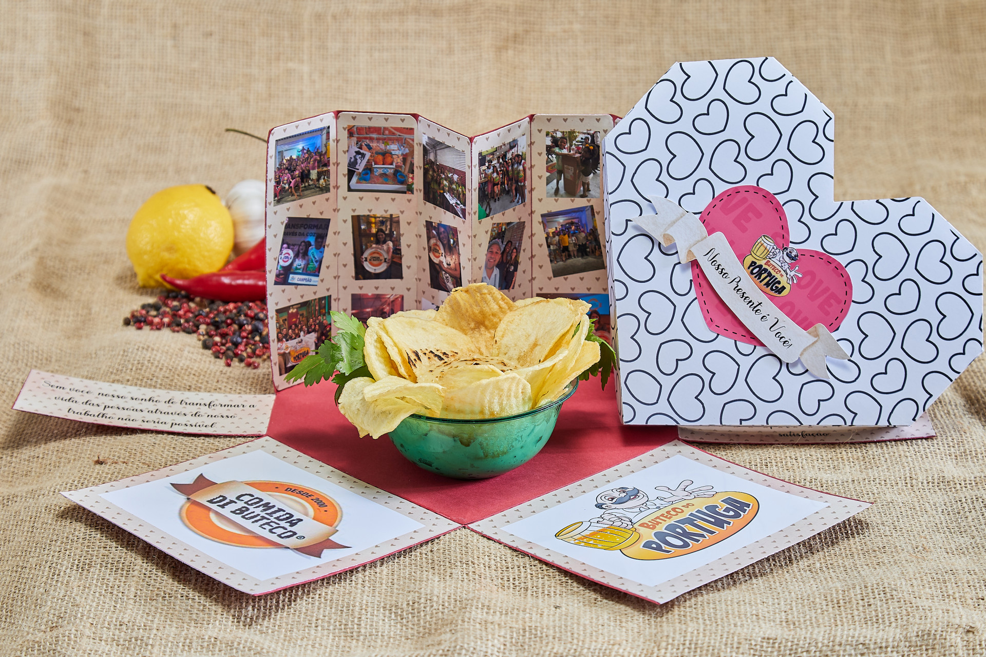 Buteco do Portuga: Nosso Presente é Você - Creme de bacalhau, servido com batatas chips - Fernando Salles / UNISUAM