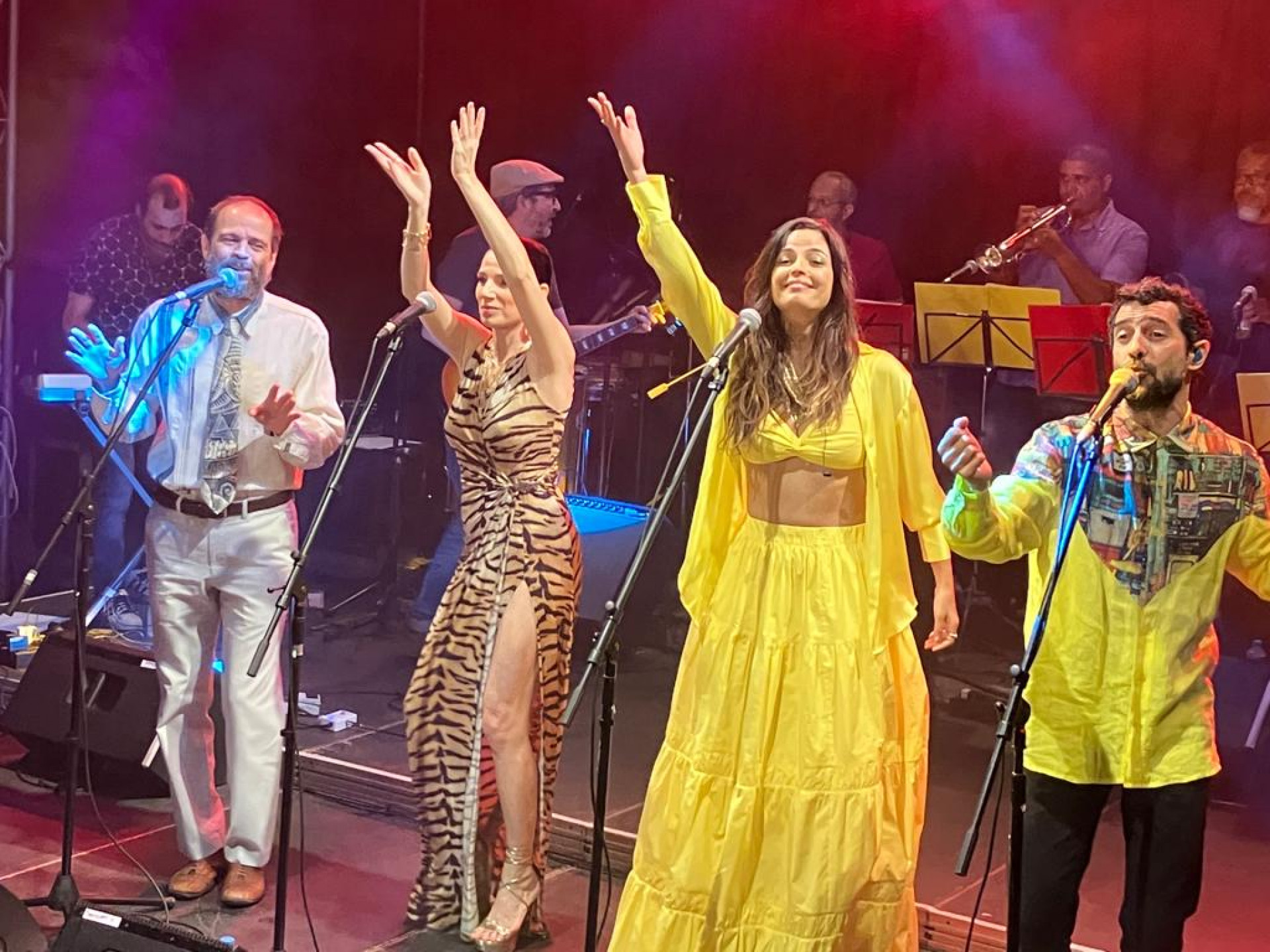 Orquestra Imperial promete fazer a temperatura subir em evento para os namorados