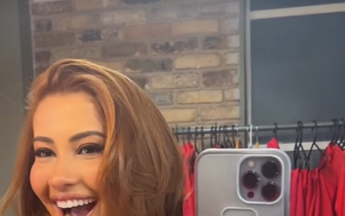 Thaynara OG muda a cor do cabelo pela primeira vez