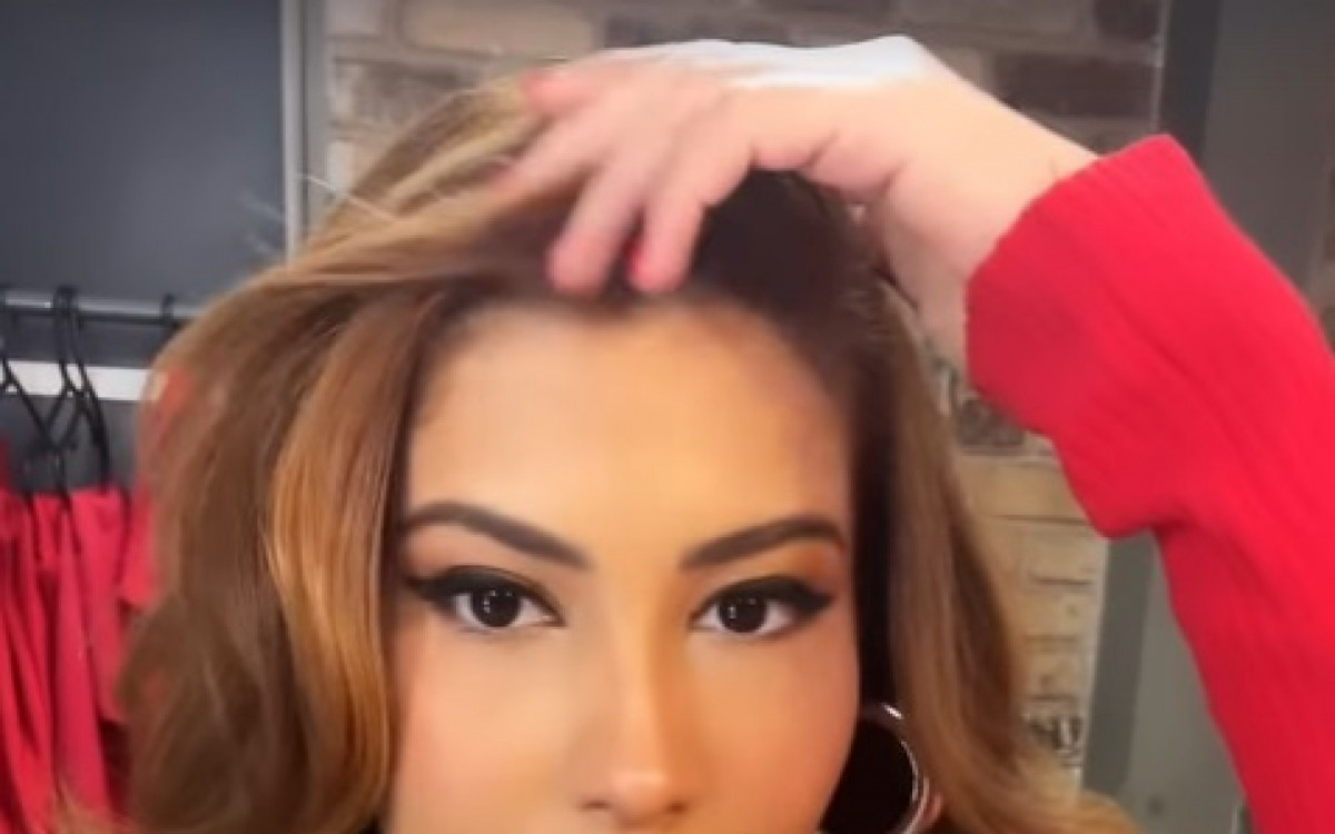 Thaynara OG muda a cor do cabelo pela primeira vez