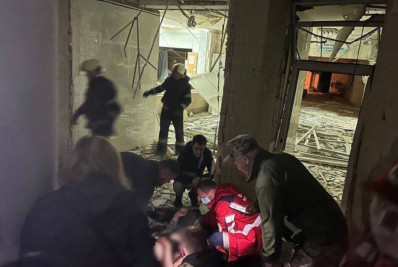 Rússia afirma que evitou tentativa de 'invasão' na fronteira após bombardear Kiev