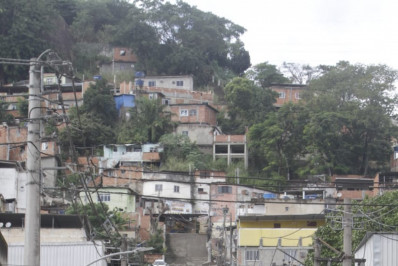 Ação social leva à Serrinha serviços gratuitos de emissão de documentos e vacinação